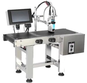 IE-500+: Codificador inkjet automático con mini banda transportadora integrada y regulación de velocidad. Ideal para nuevos negocios que inician la automatización de sus procesos productivos de forma práctica y accesible.